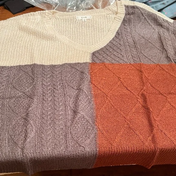 E&M Colorblock Knit Sweater - Cream, Gray & Rust - Picture 4 of 8